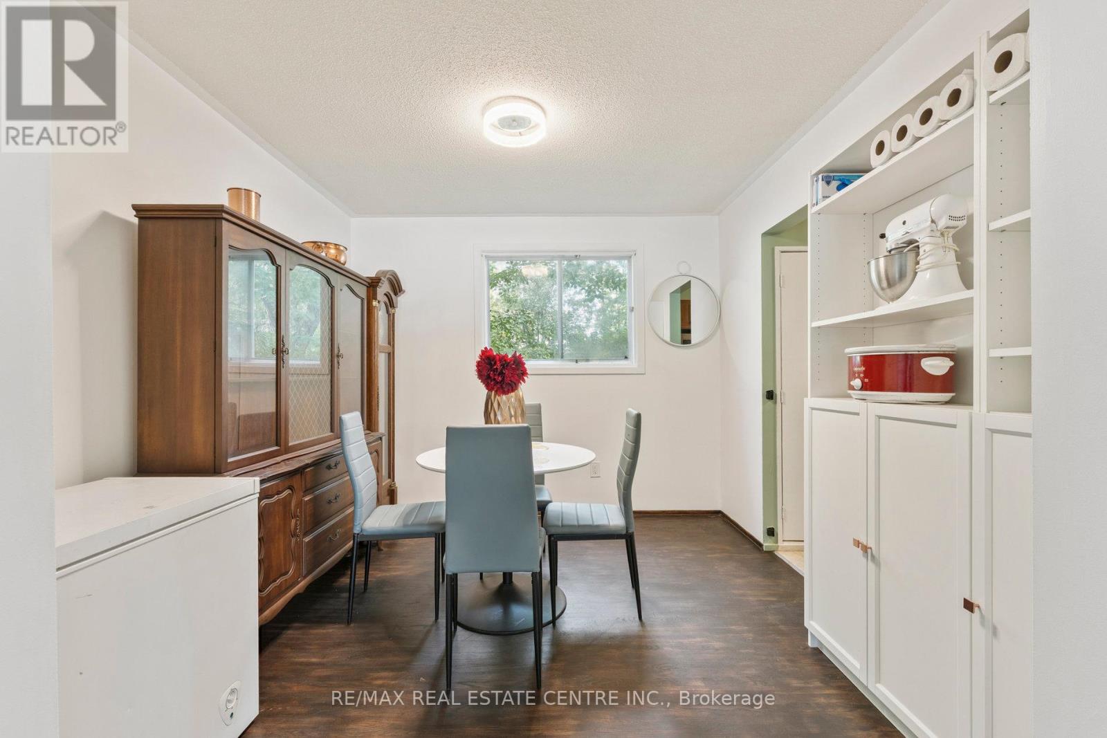 102 Rutherford Road N, Brampton, Ontario  L6V 2J2 - Photo 9 - W12426307