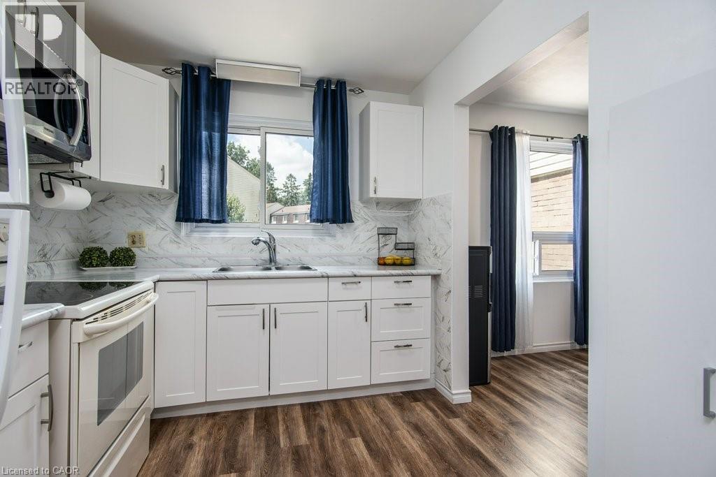 634 Strasburg Road Unit# 3, Kitchener, Ontario  N2E 2G8 - Photo 12 - 40773453