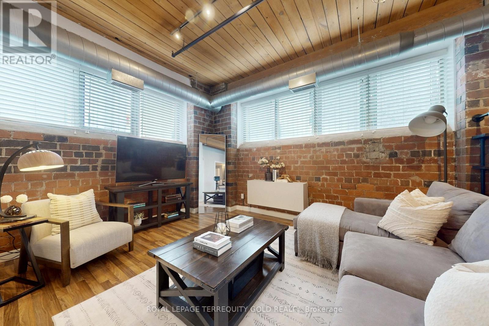 107 - 2154 Dundas Street W, Toronto, Ontario  M6R 1X3 - Photo 9 - W12426608