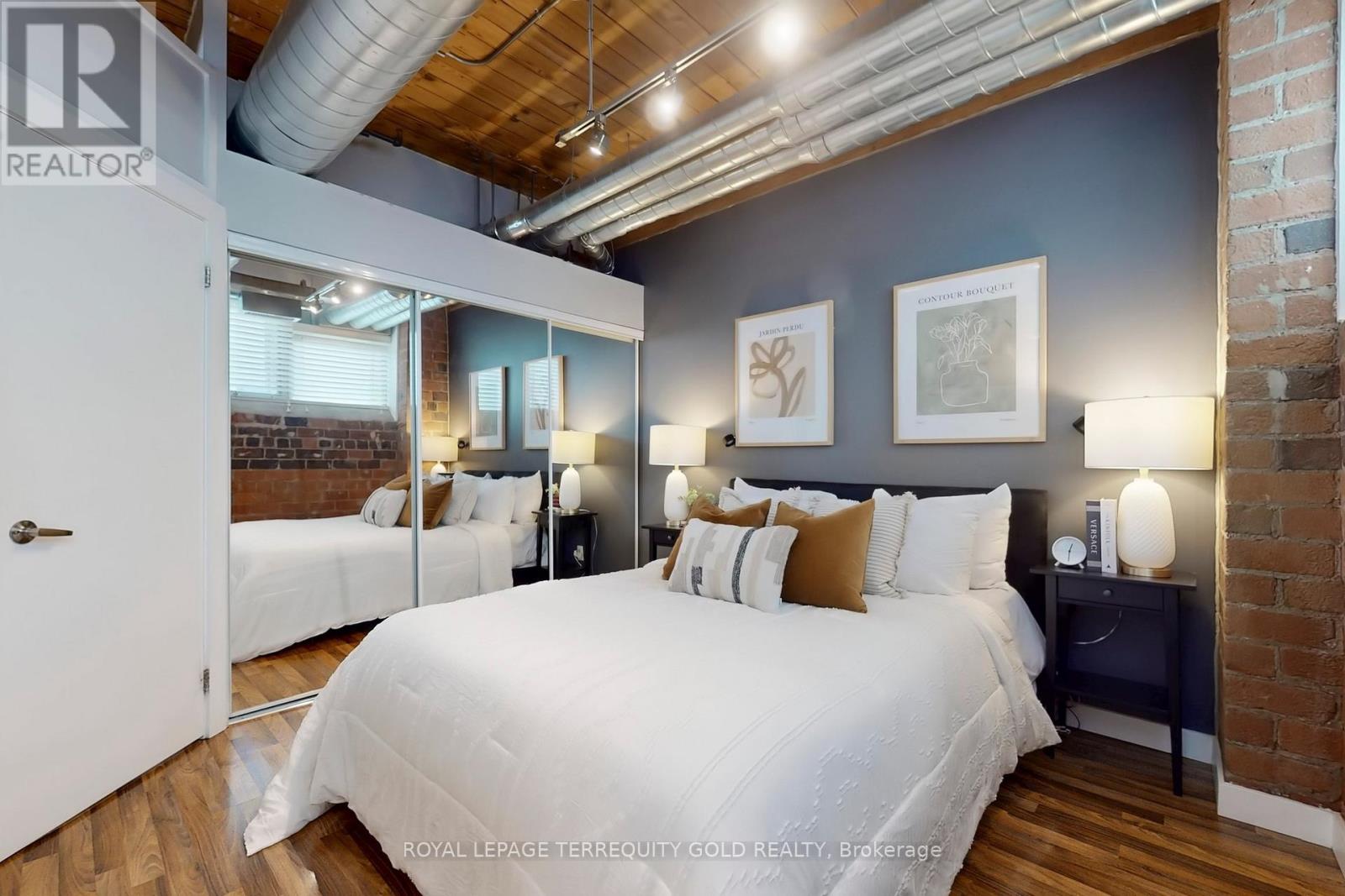 107 - 2154 Dundas Street W, Toronto, Ontario  M6R 1X3 - Photo 32 - W12426608
