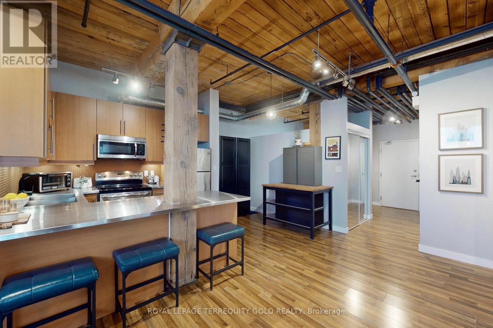 107 - 2154 Dundas Street W, Toronto, Ontario  M6R 1X3 - Photo 21 - W12426608
