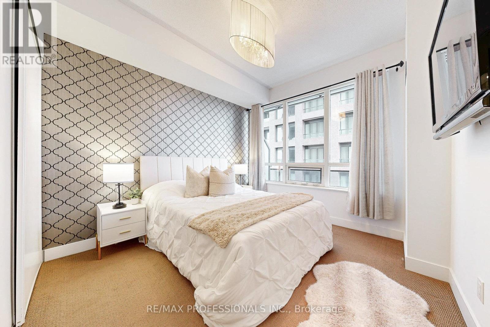 1601 - 28 Linden Street, Toronto, Ontario  M4Y 0A4 - Photo 11 - C12389629