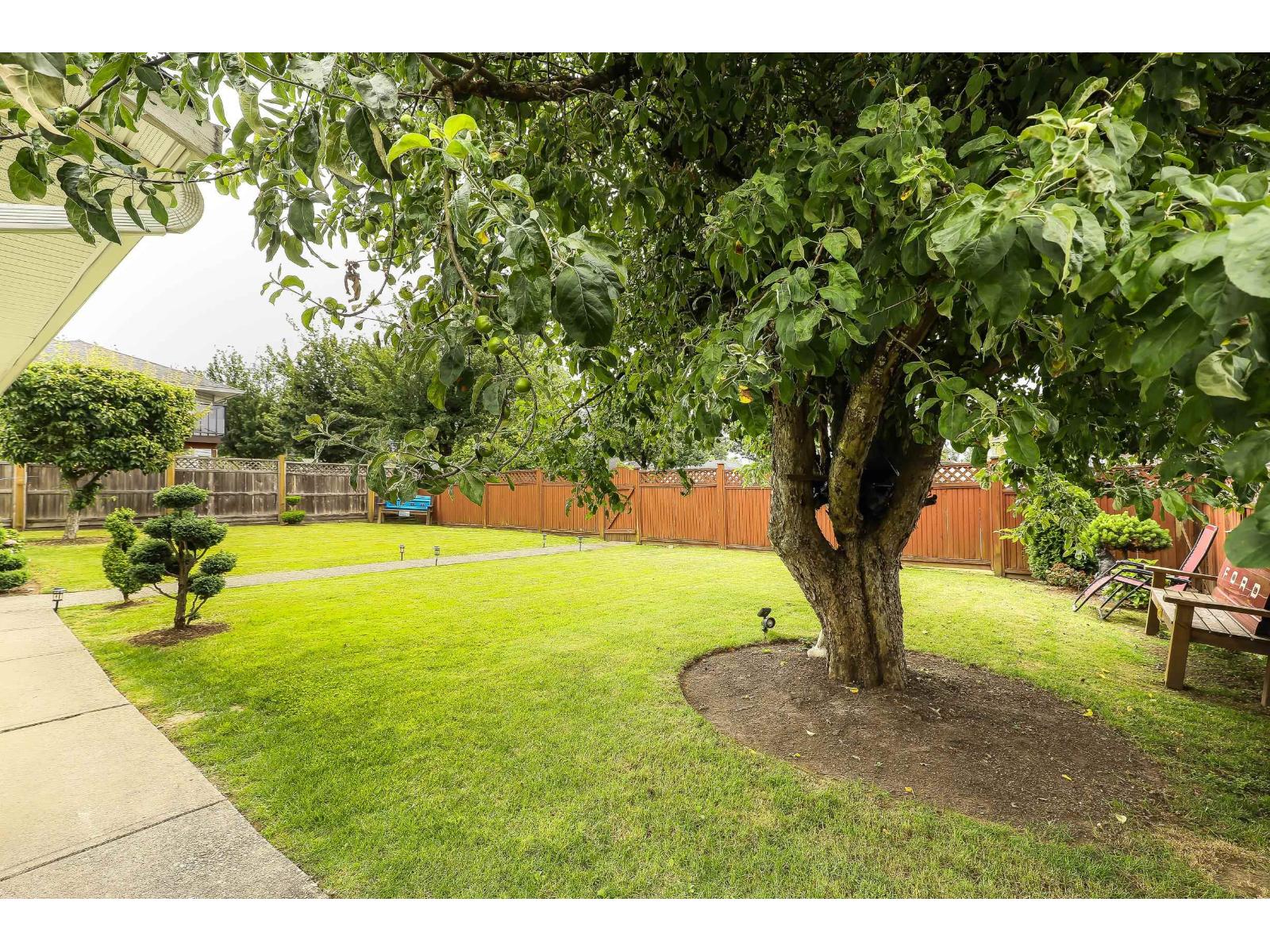 14115 88th Avenue, Surrey, British Columbia  V3W 3L5 - Photo 31 - R3052130