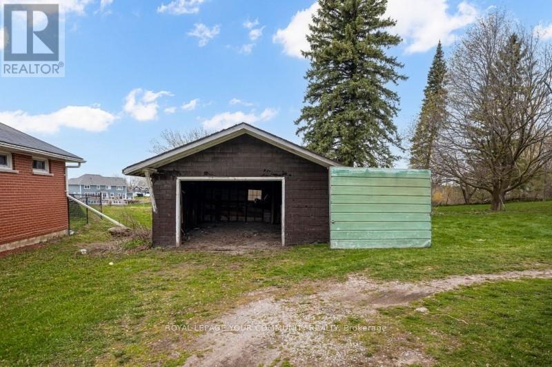 4071 Hwy 35 Highway, Kawartha Lakes, Ontario  K0M 1G0 - Photo 14 - X12426722