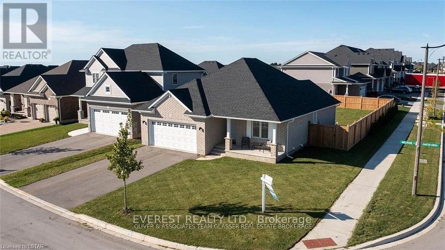 1 MELROSE COURT, St. Thomas, Ontario