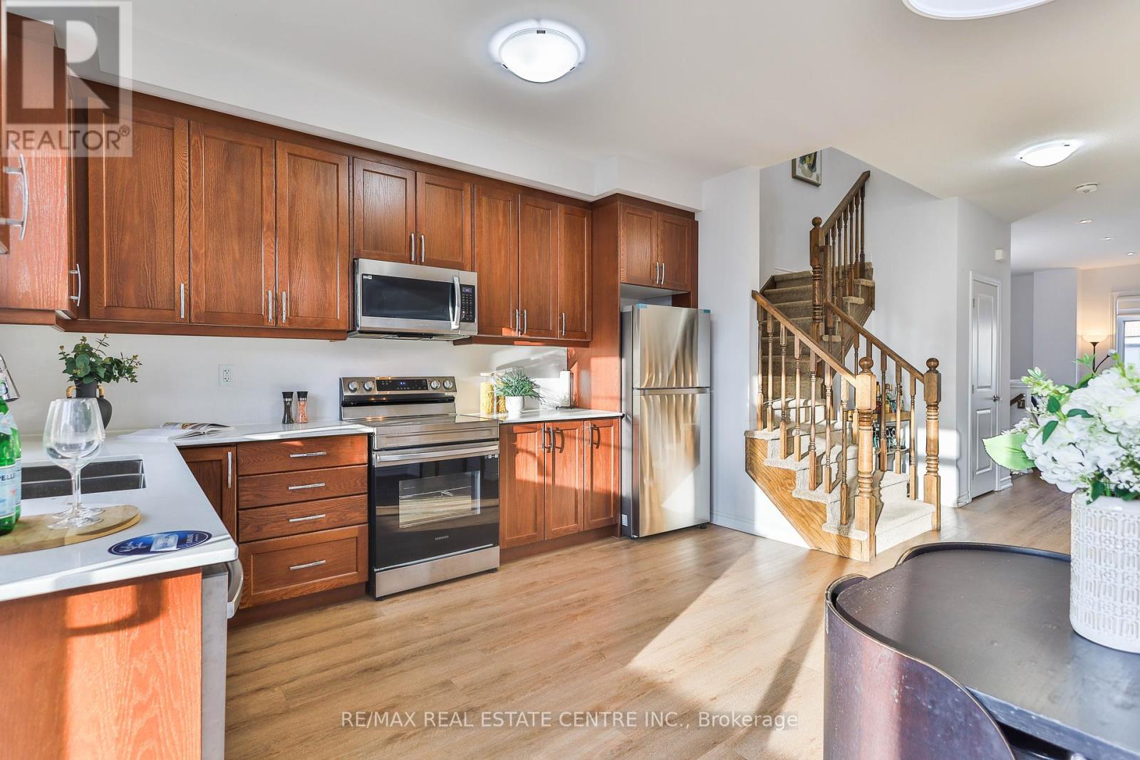35 - 461 Blackburn Drive, Brantford, Ontario  N3T 0W9 - Photo 11 - X12426747