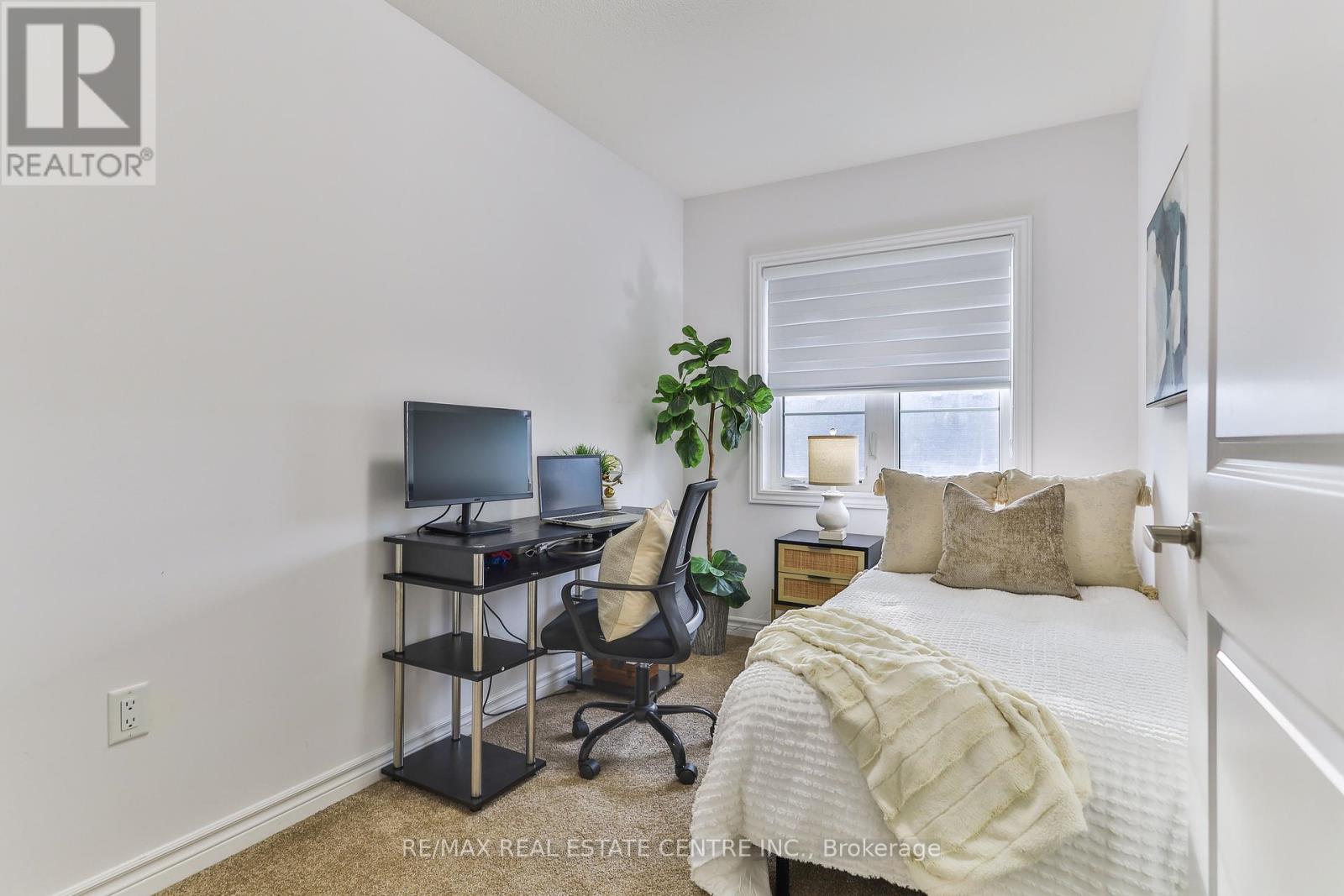 35 - 461 Blackburn Drive, Brantford, Ontario  N3T 0W9 - Photo 24 - X12426747