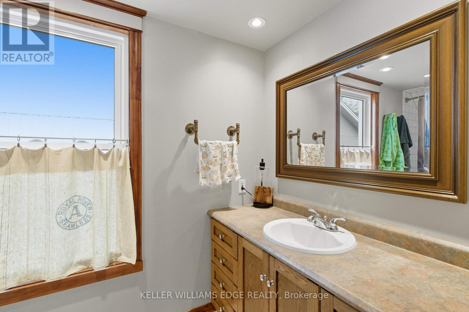 21 Orkney Street W, Haldimand, Ontario  N3W 1B1 - Photo 31 - X12426753