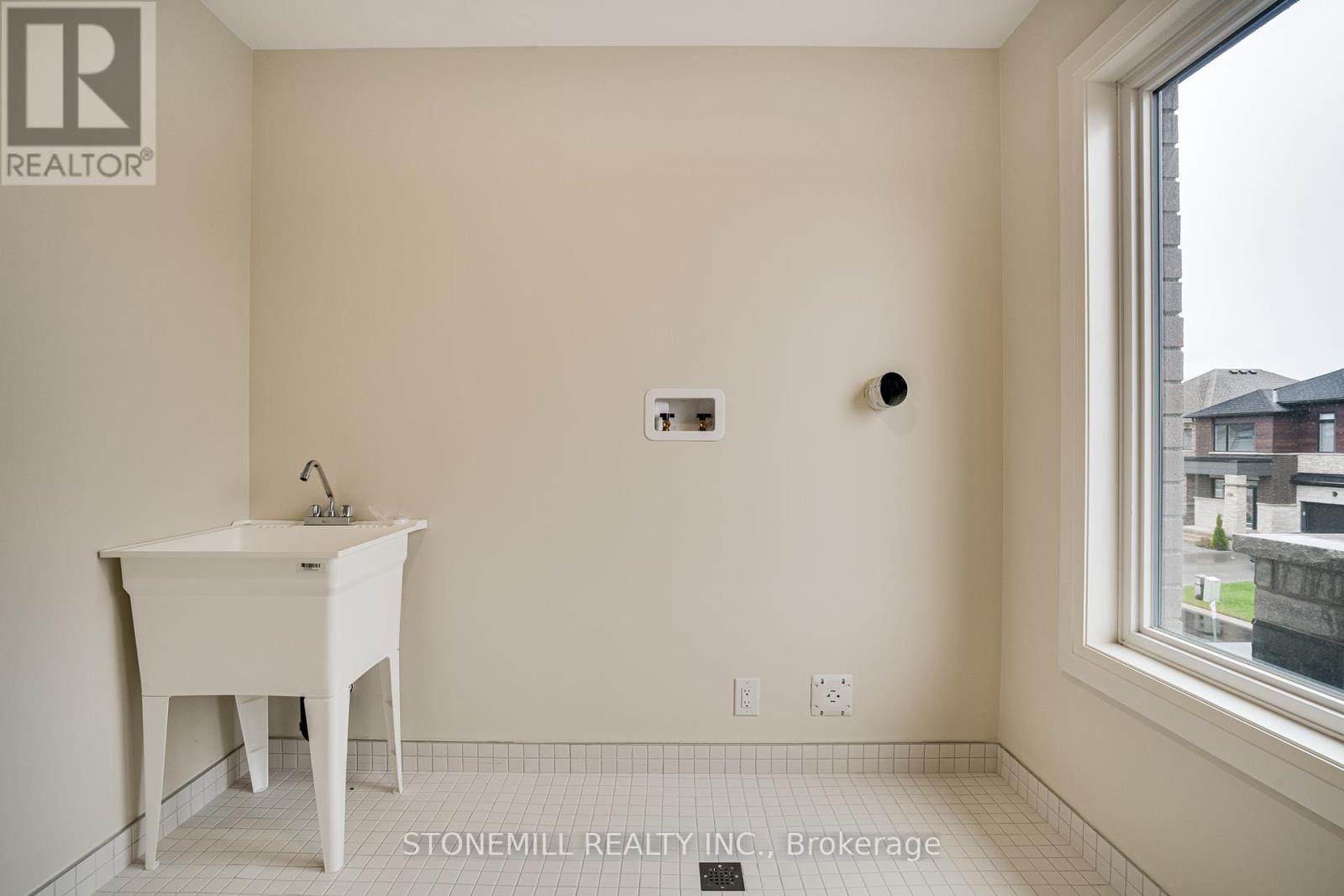 239 Midland Place, Welland, Ontario  L3B 0H4 - Photo 27 - X12426802