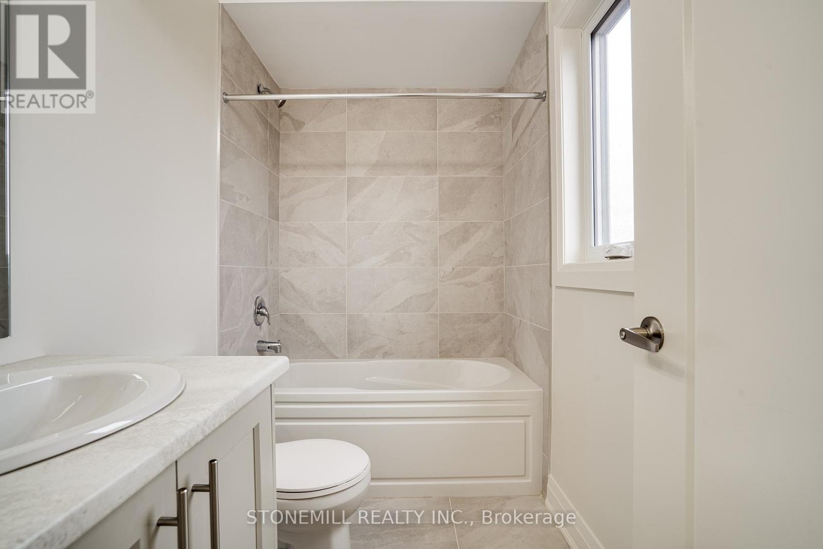239 Midland Place, Welland, Ontario  L3B 0H4 - Photo 30 - X12426802