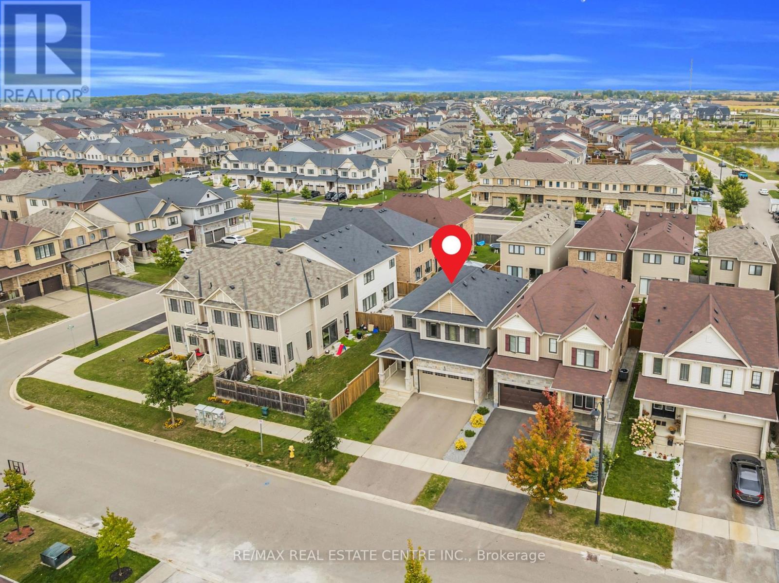 54 Larry Crescent, Haldimand, Ontario  N3W 0B3 - Photo 7 - X12426805