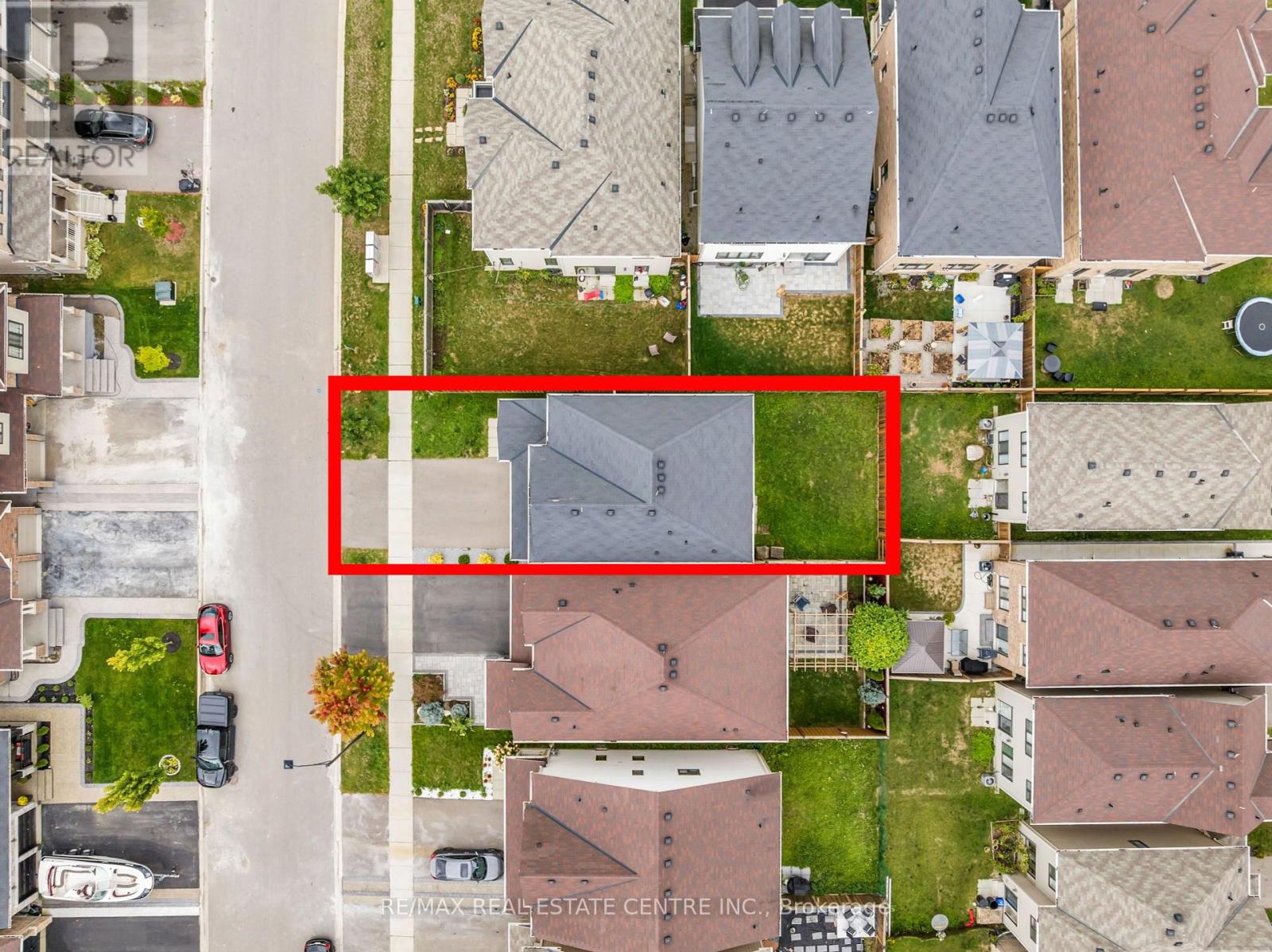 54 Larry Crescent, Haldimand, Ontario  N3W 0B3 - Photo 9 - X12426805