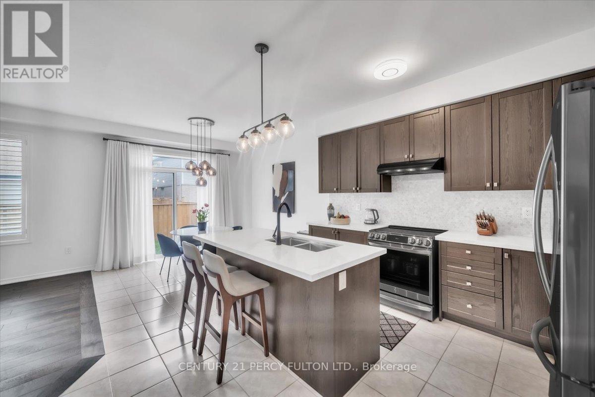 78 Cooke Avenue, Brantford, Ontario  N3T 0S1 - Photo 12 - X12426807