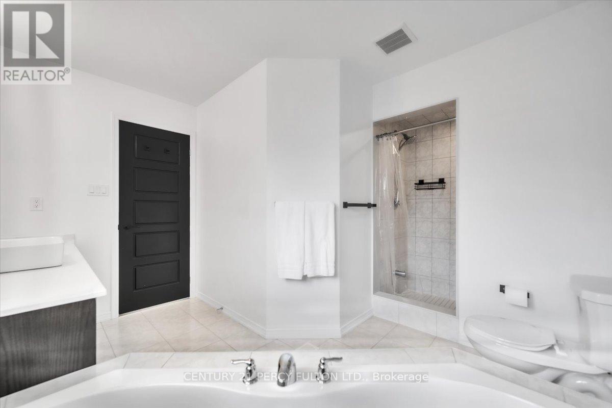 78 Cooke Avenue, Brantford, Ontario  N3T 0S1 - Photo 20 - X12426807