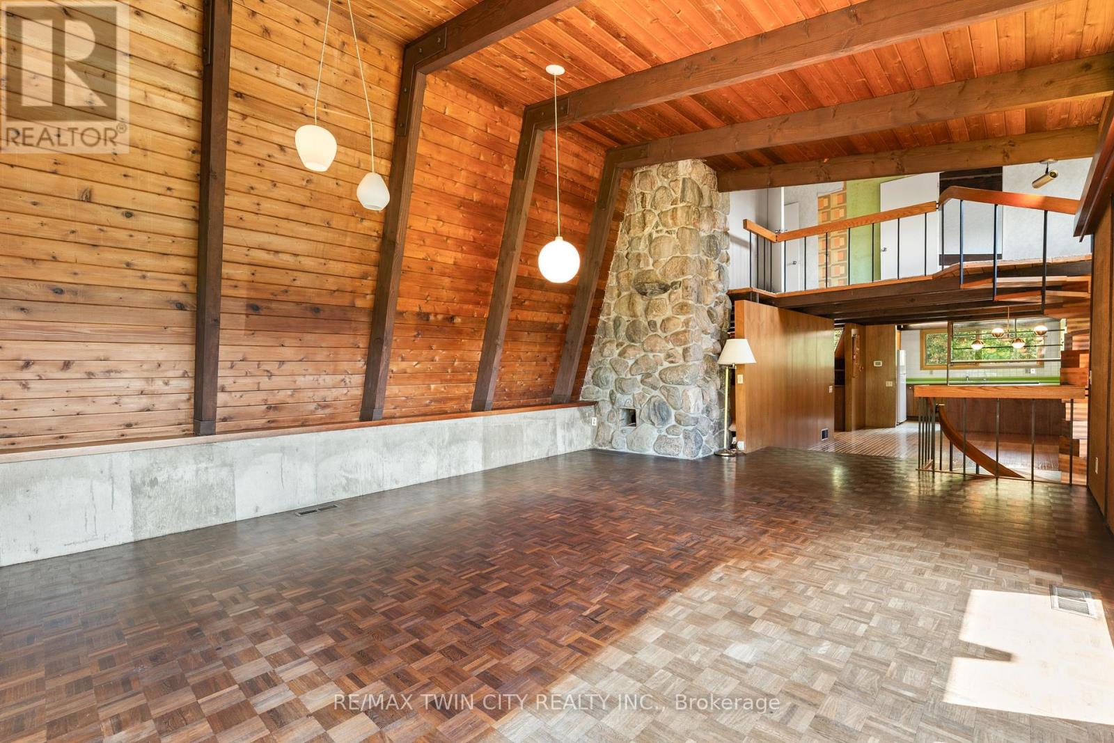 121 Grand Hill Drive, Kitchener, Ontario  N2P 2E2 - Photo 19 - X12426833