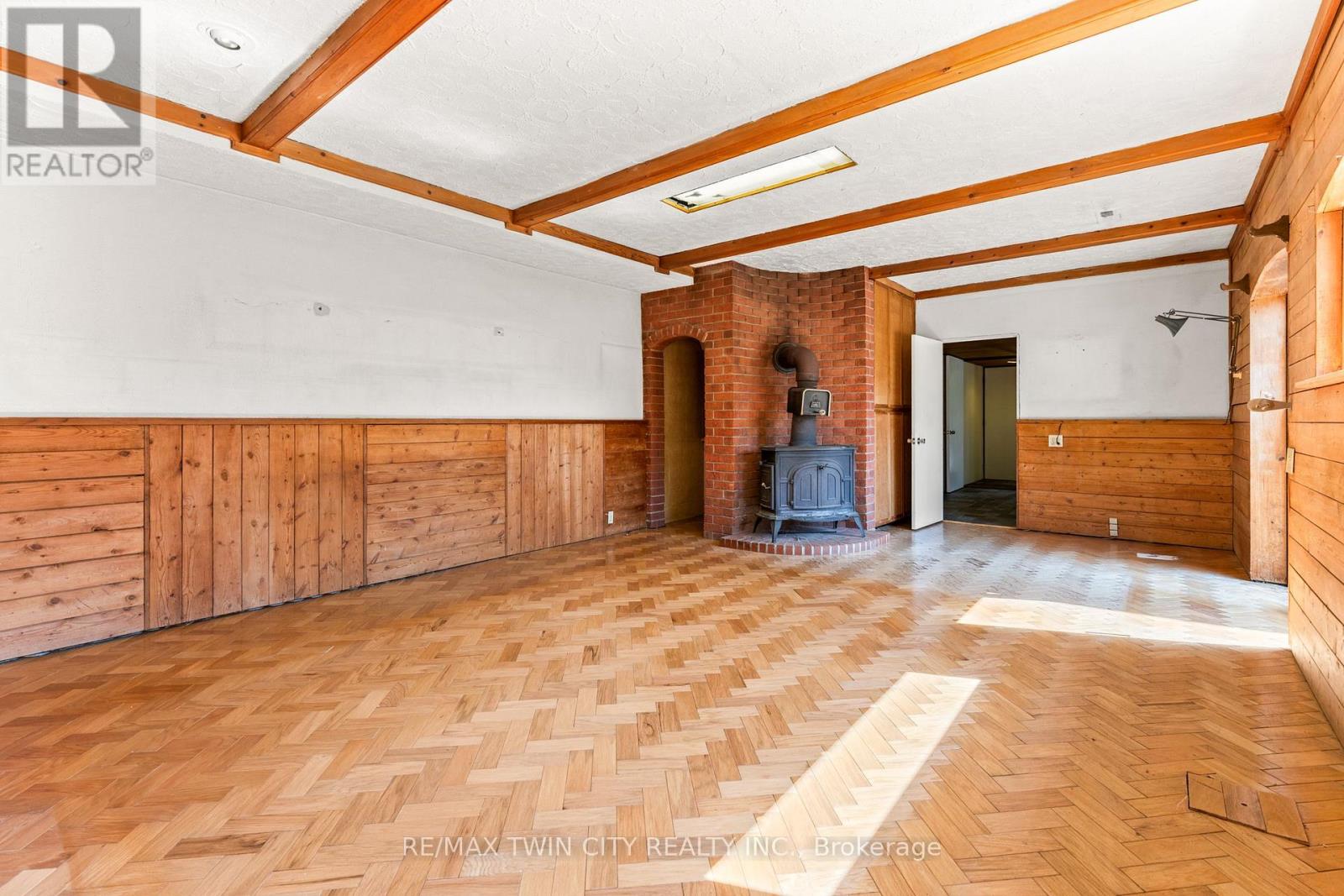 121 Grand Hill Drive, Kitchener, Ontario  N2P 2E2 - Photo 37 - X12426833