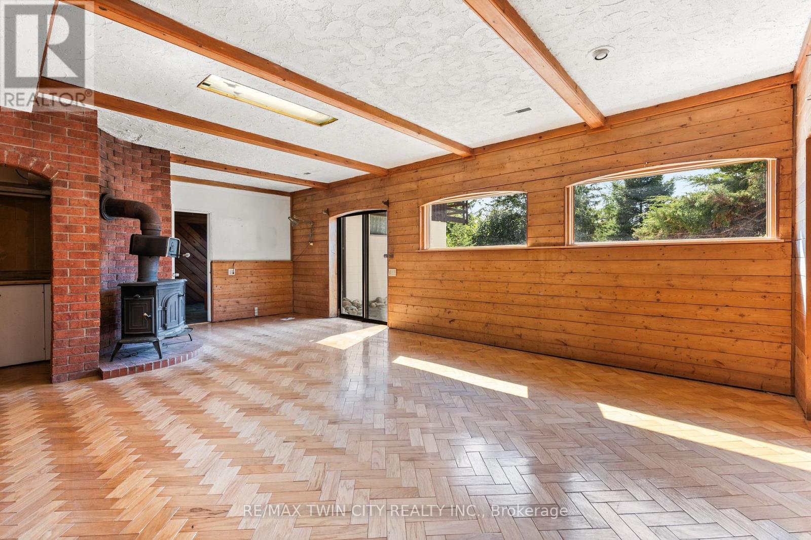 121 Grand Hill Drive, Kitchener, Ontario  N2P 2E2 - Photo 38 - X12426833