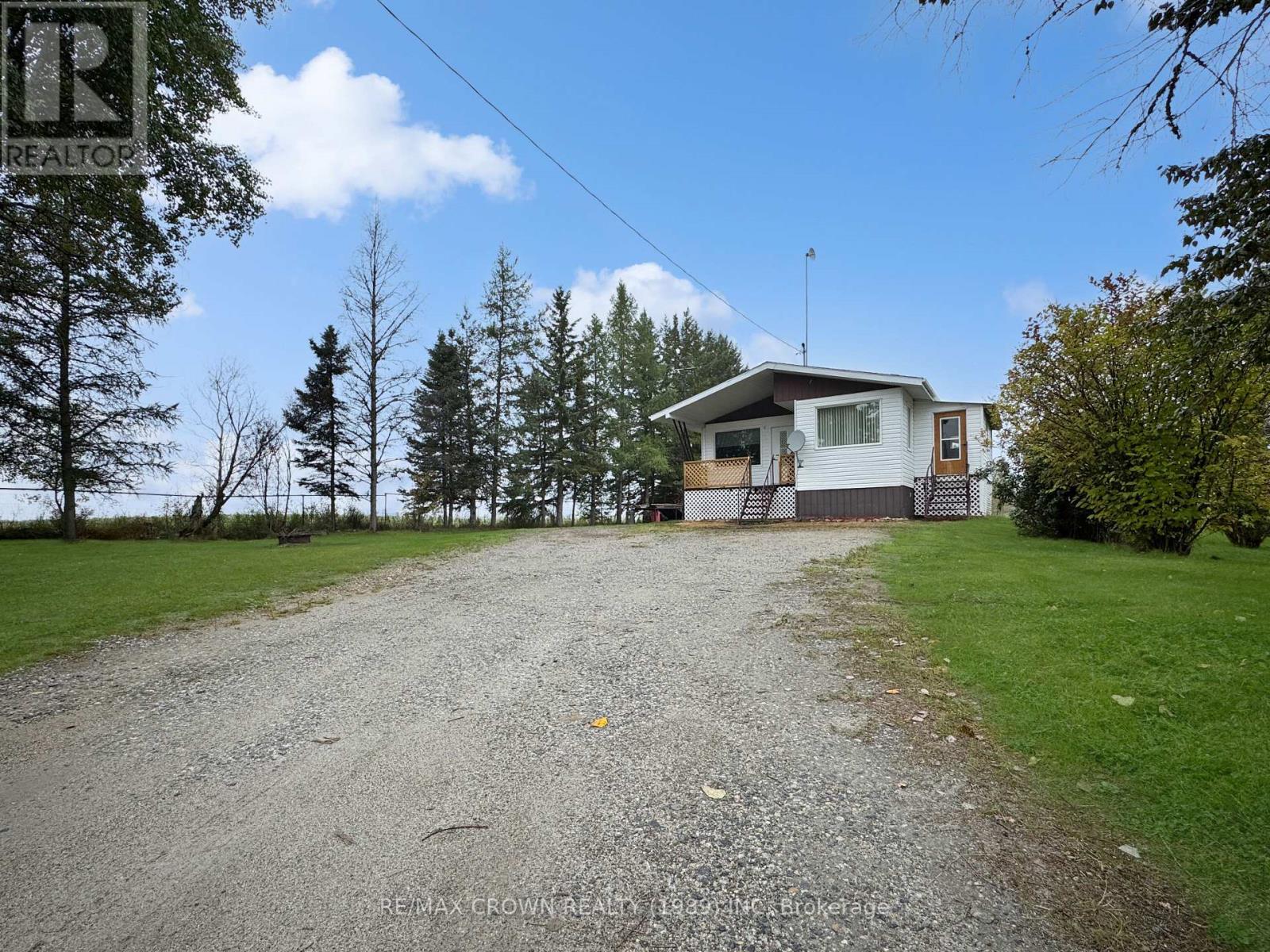 Jogues - Unorganized - 34 Hamann Road, Hearst, Ontario  P0L 1R0 - Photo 10 - T12422463