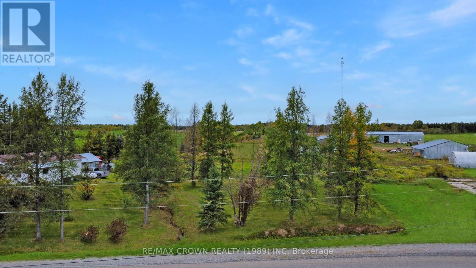 Jogues - Unorganized - 34 Hamann Road, Hearst, Ontario  P0L 1R0 - Photo 4 - T12422463