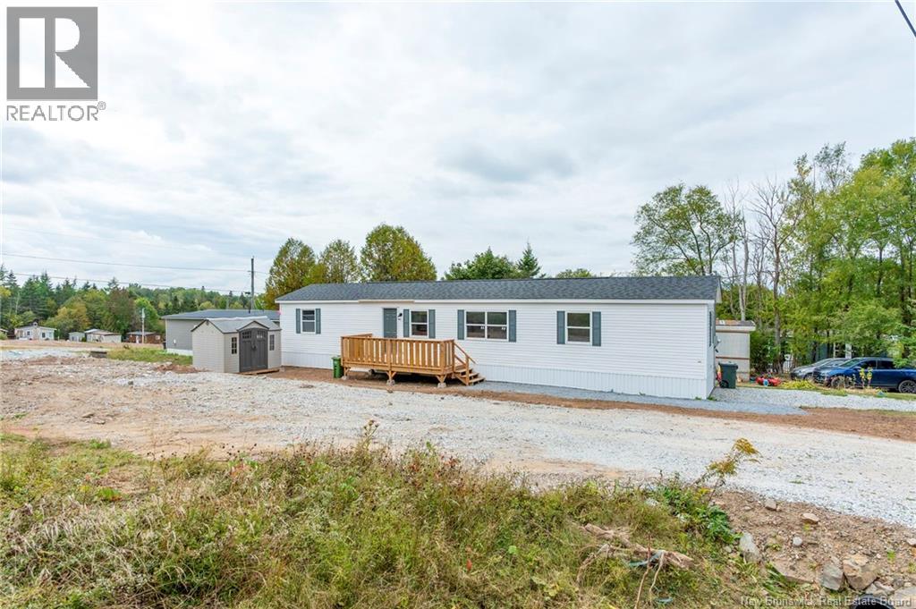 190 Logie Drive, Hampton, New Brunswick  E5N 5T5 - Photo 37 - NB127317