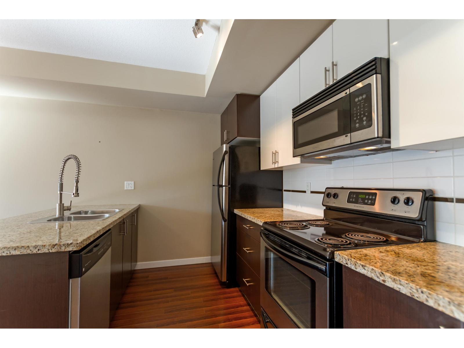 31 13239 Old Yale Road, Surrey, British Columbia  V3T 3C5 - Photo 12 - R3051534