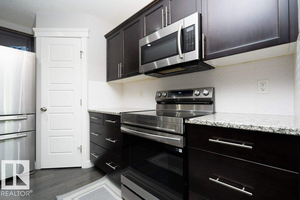1007 158 St Sw, Edmonton, Alberta  T6W 2S4 - Photo 10 - E4459472