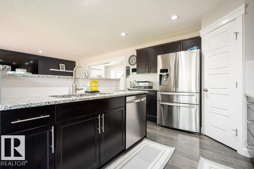 1007 158 St Sw, Edmonton, Alberta  T6W 2S4 - Photo 12 - E4459472