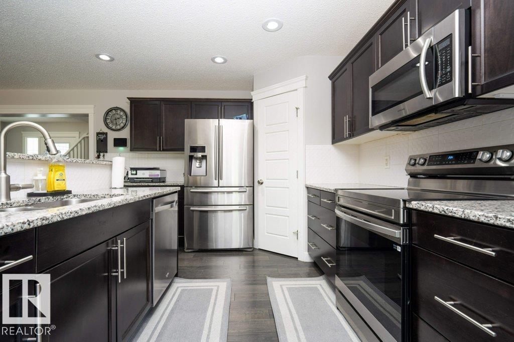1007 158 St Sw, Edmonton, Alberta  T6W 2S4 - Photo 9 - E4459472