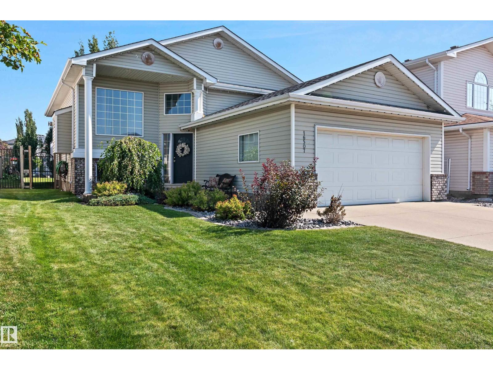 16507 81 St Nw, Edmonton, Alberta  T5Z 3J4 - Photo 1 - E4459473