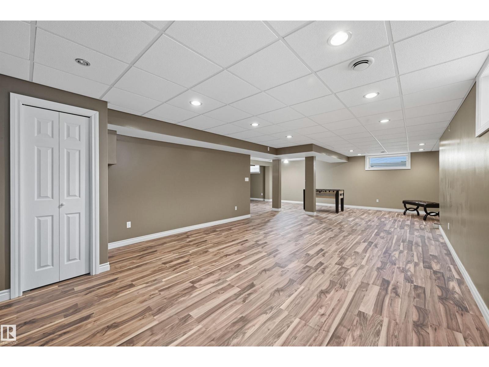 2007 Haddow Dr Nw, Edmonton, Alberta  T6R 2P2 - Photo 43 - E4459475