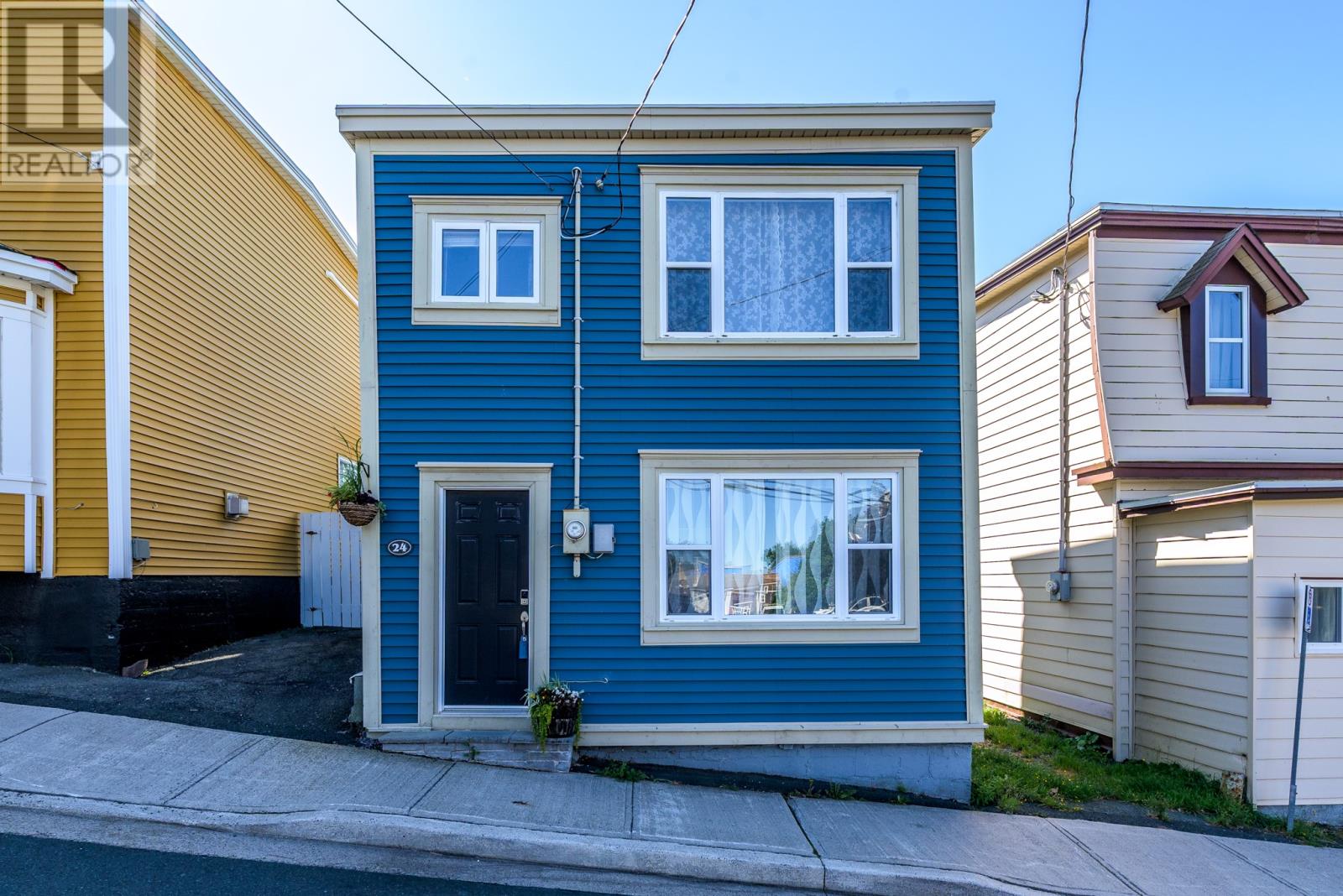 24 Signal Hill Road, St. John's, Newfoundland & Labrador  A1A 1A9 - Photo 1 - 1289645