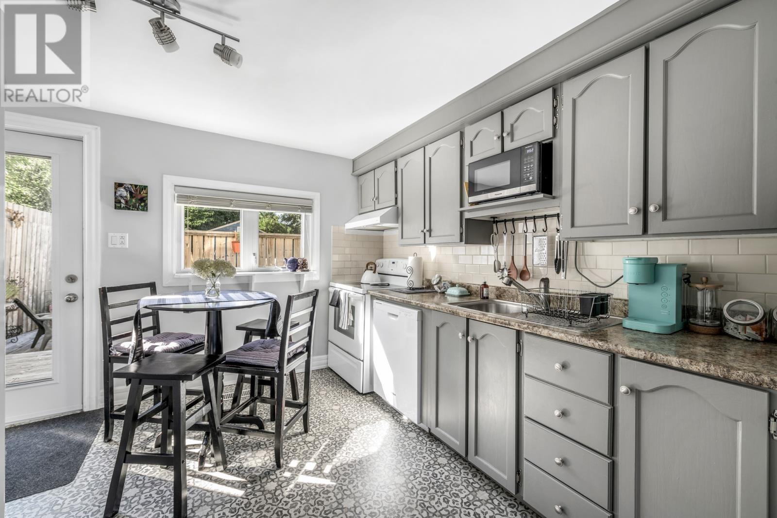 24 Signal Hill Road, St. John's, Newfoundland & Labrador  A1A 1A9 - Photo 15 - 1289645