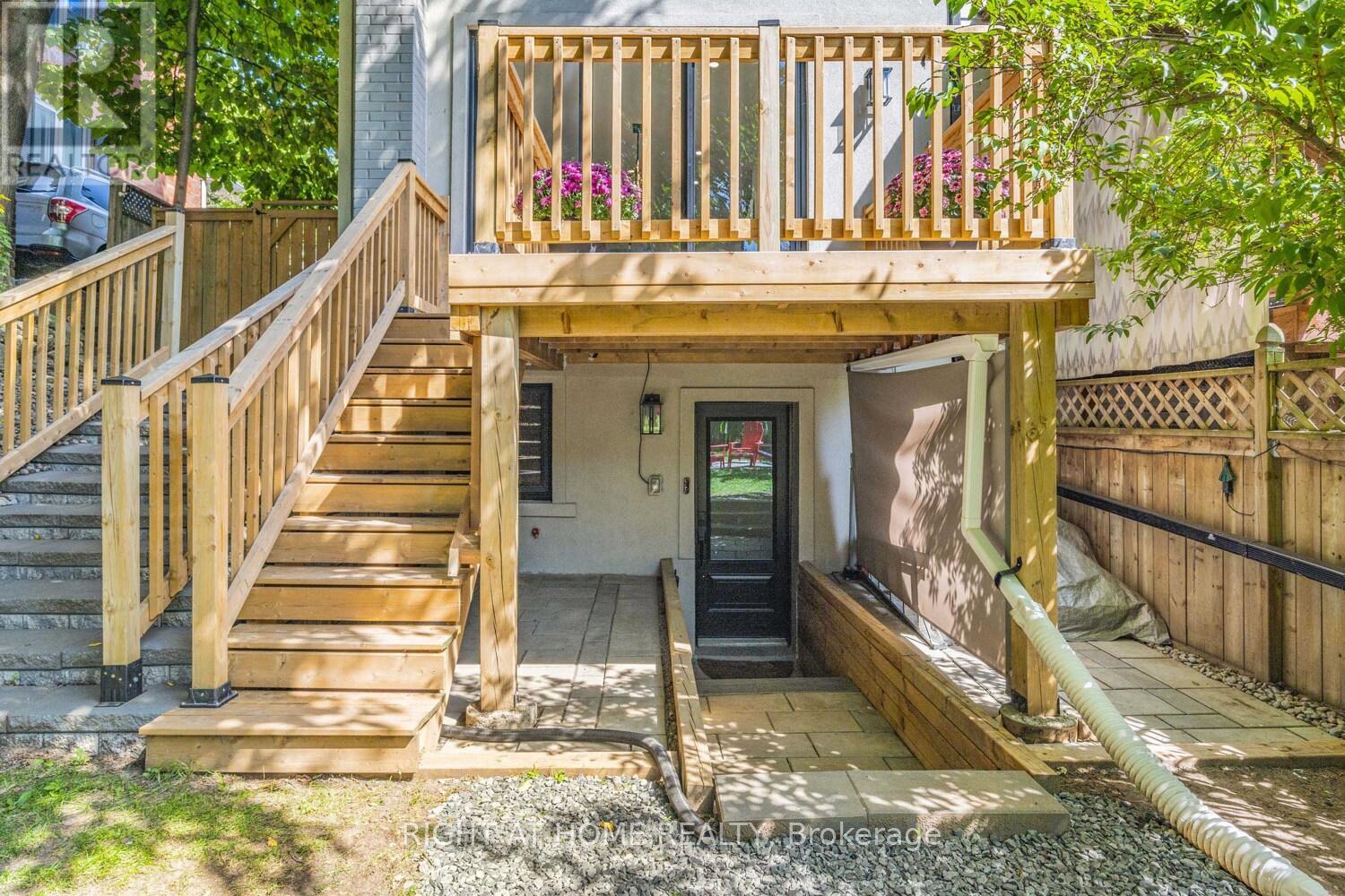 324 Lee Avenue, Toronto, Ontario  M4E 2P8 - Photo 45 - E12408303
