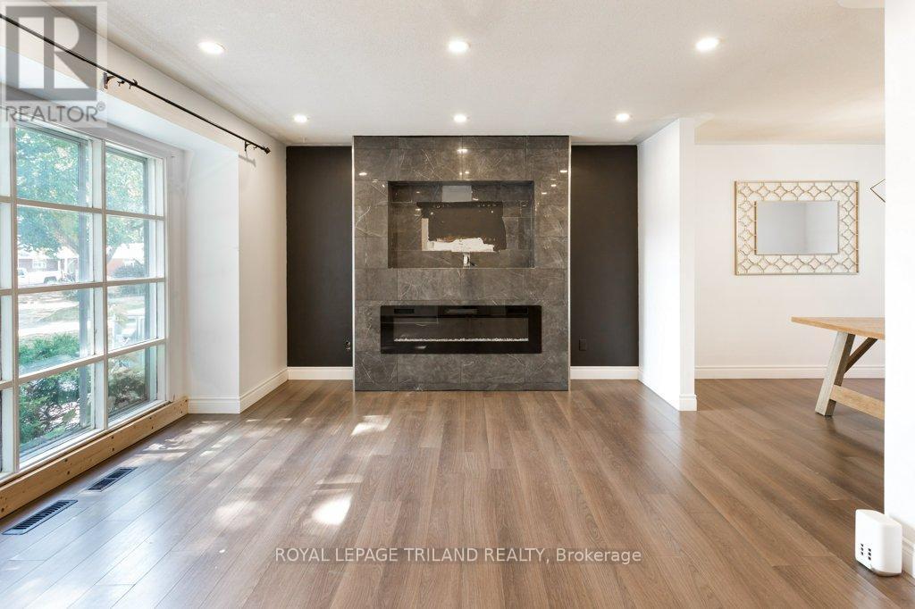75 Tweed Crescent, London North, Ontario  N5X 1Z5 - Photo 8 - X12416468