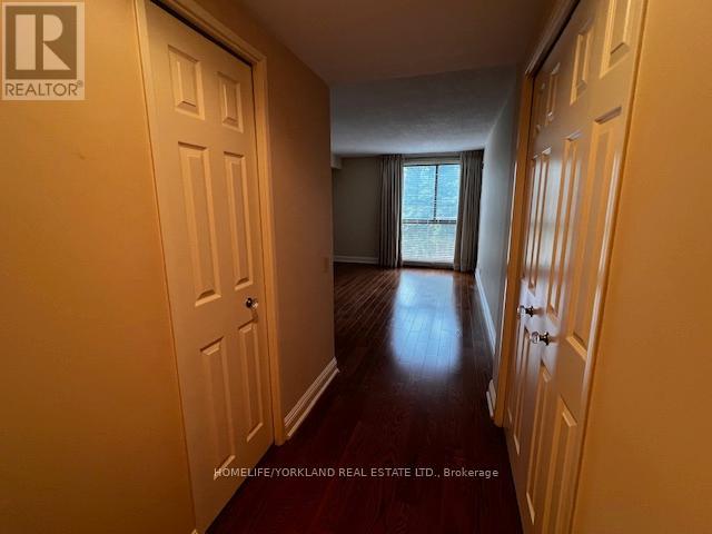 405 - 1 Concorde Place, Toronto, Ontario  M3C 3K6 - Photo 14 - C12426867