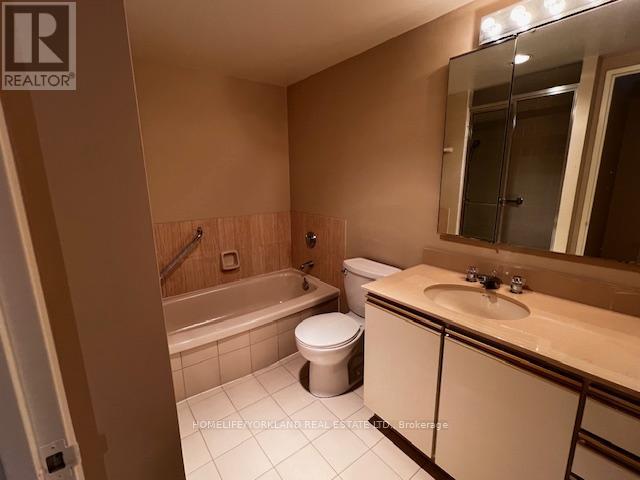 405 - 1 Concorde Place, Toronto, Ontario  M3C 3K6 - Photo 16 - C12426867