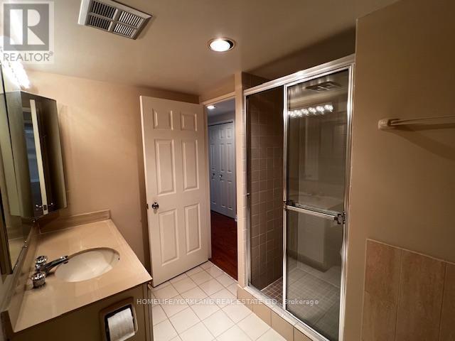 405 - 1 Concorde Place, Toronto, Ontario  M3C 3K6 - Photo 17 - C12426867