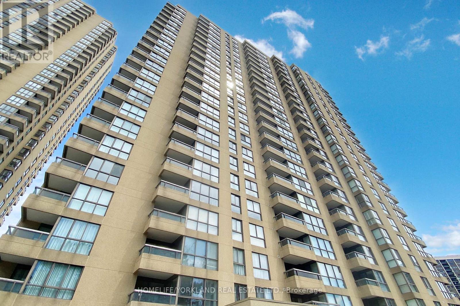405 - 1 Concorde Place, Toronto, Ontario  M3C 3K6 - Photo 2 - C12426867