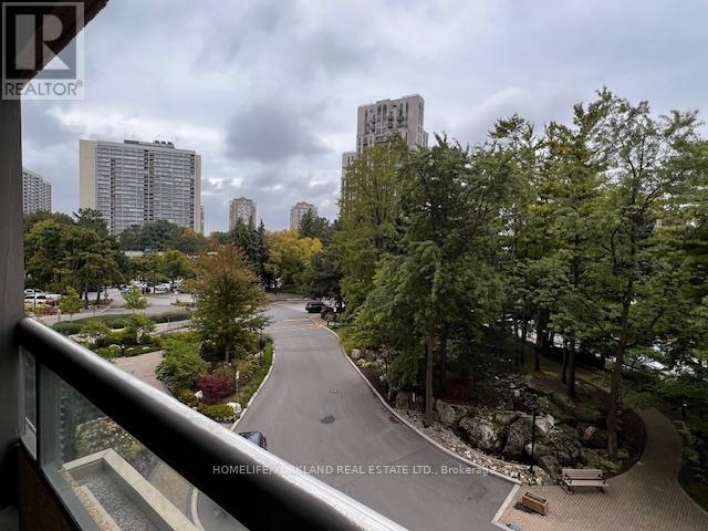 405 - 1 Concorde Place, Toronto, Ontario  M3C 3K6 - Photo 21 - C12426867