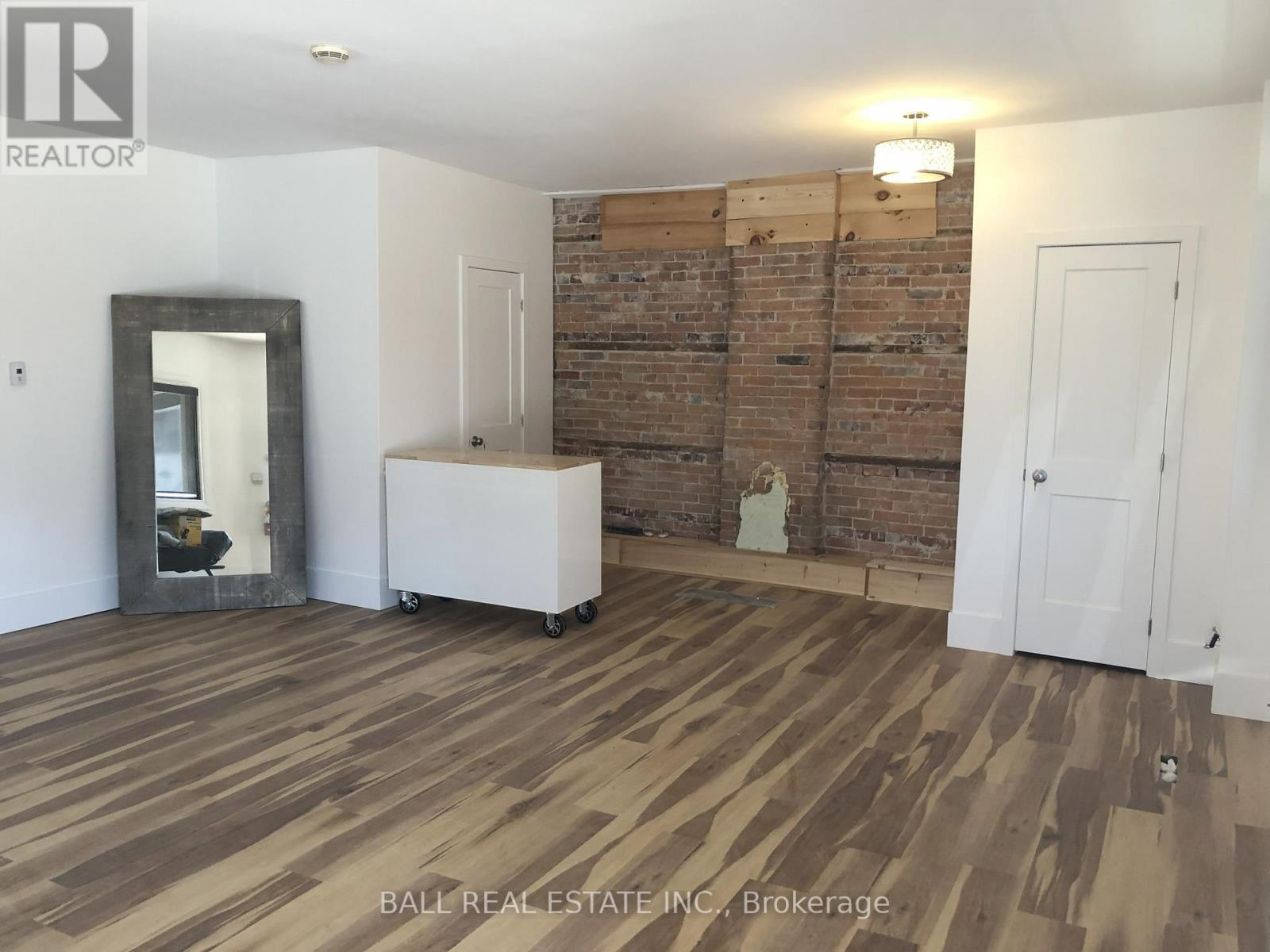 222 WELLINGTON STREET, kingston (east of sir john a. blvd), Ontario