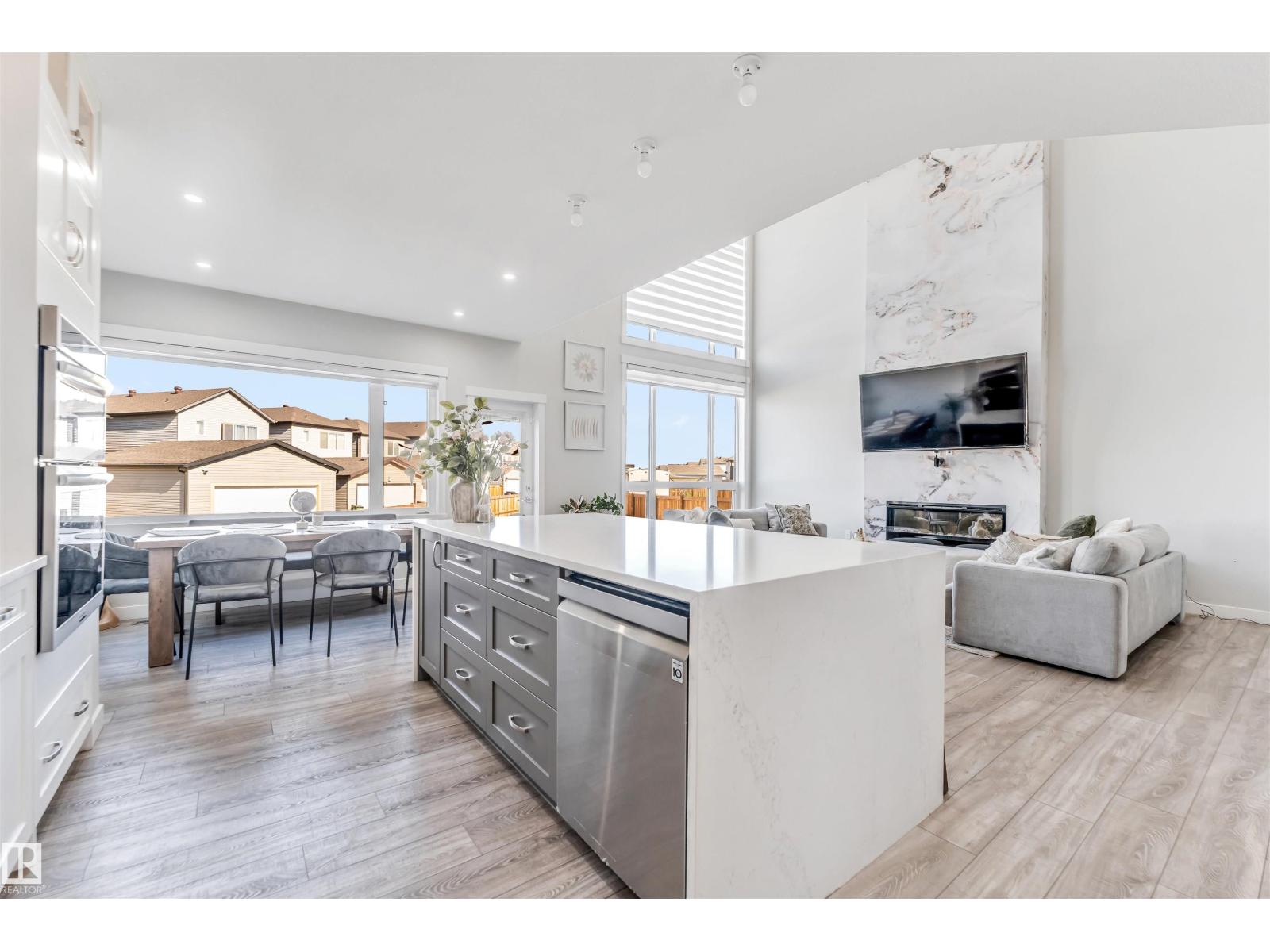 2404 13 Av Nw, Edmonton, Alberta  T6T 0V1 - Photo 19 - E4459477