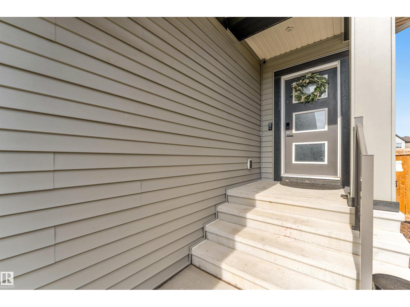 2404 13 Av Nw, Edmonton, Alberta  T6T 0V1 - Photo 4 - E4459477