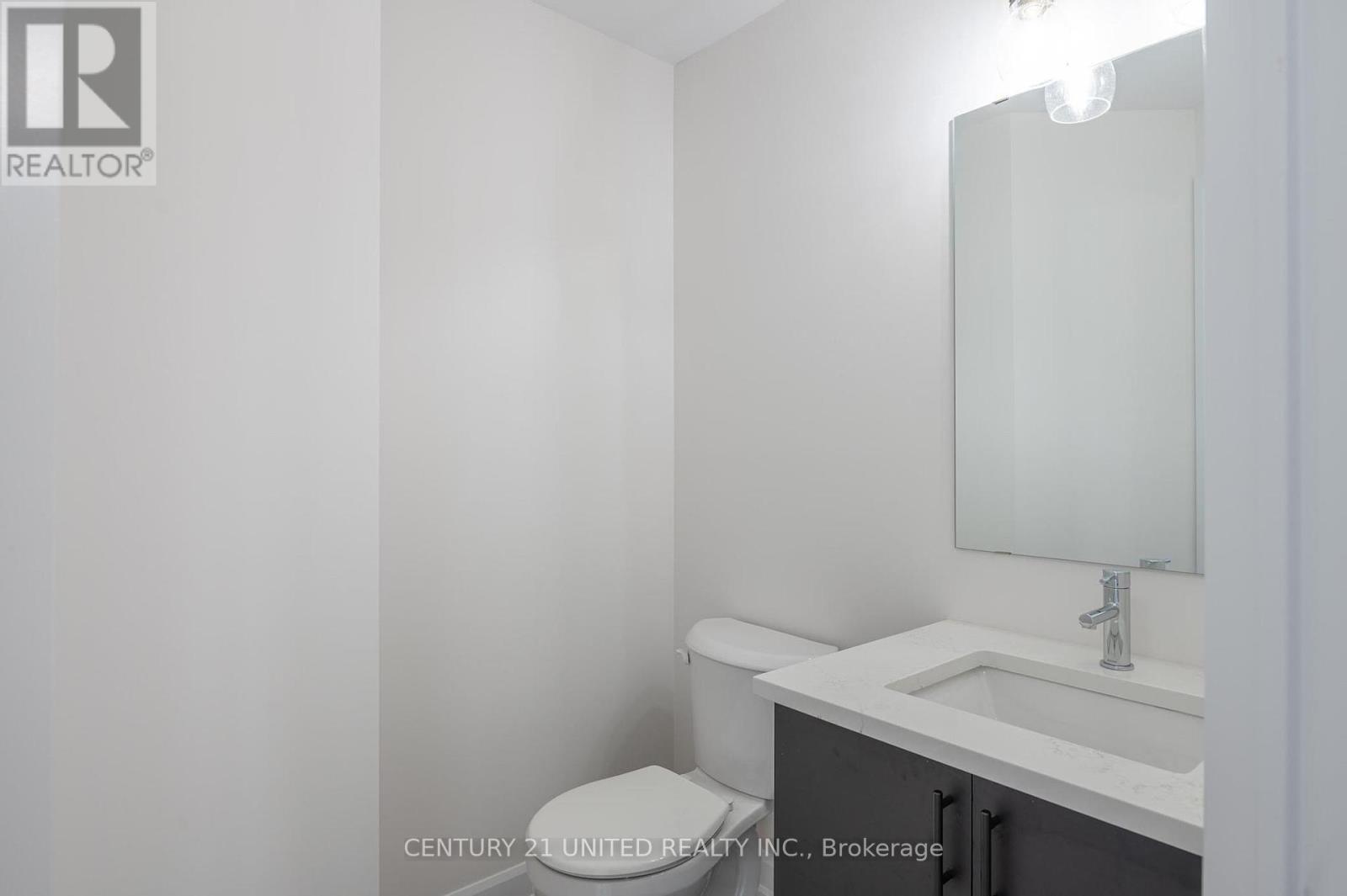 305 Mullighan Gardens, Peterborough, Ontario  K9K 0G3 - Photo 11 - X12426999