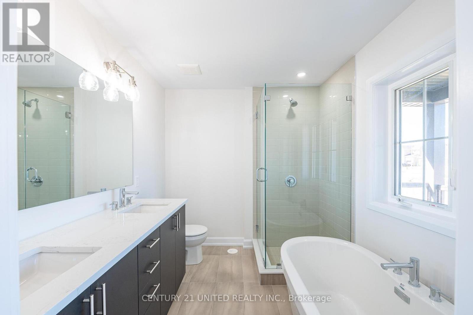 305 Mullighan Gardens, Peterborough, Ontario  K9K 0G3 - Photo 17 - X12426999