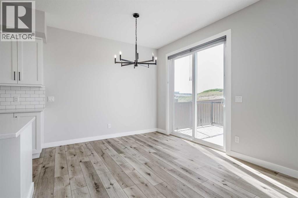 28 Willow Street, Cochrane, Alberta  T4C 2V3 - Photo 11 - A2258529