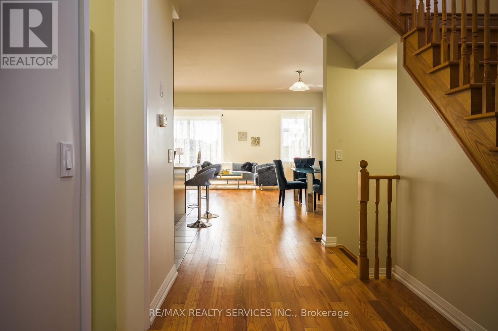 906 Sobeski Avenue, Woodstock, Ontario  N4T 0N7 - Photo 24 - X12426695