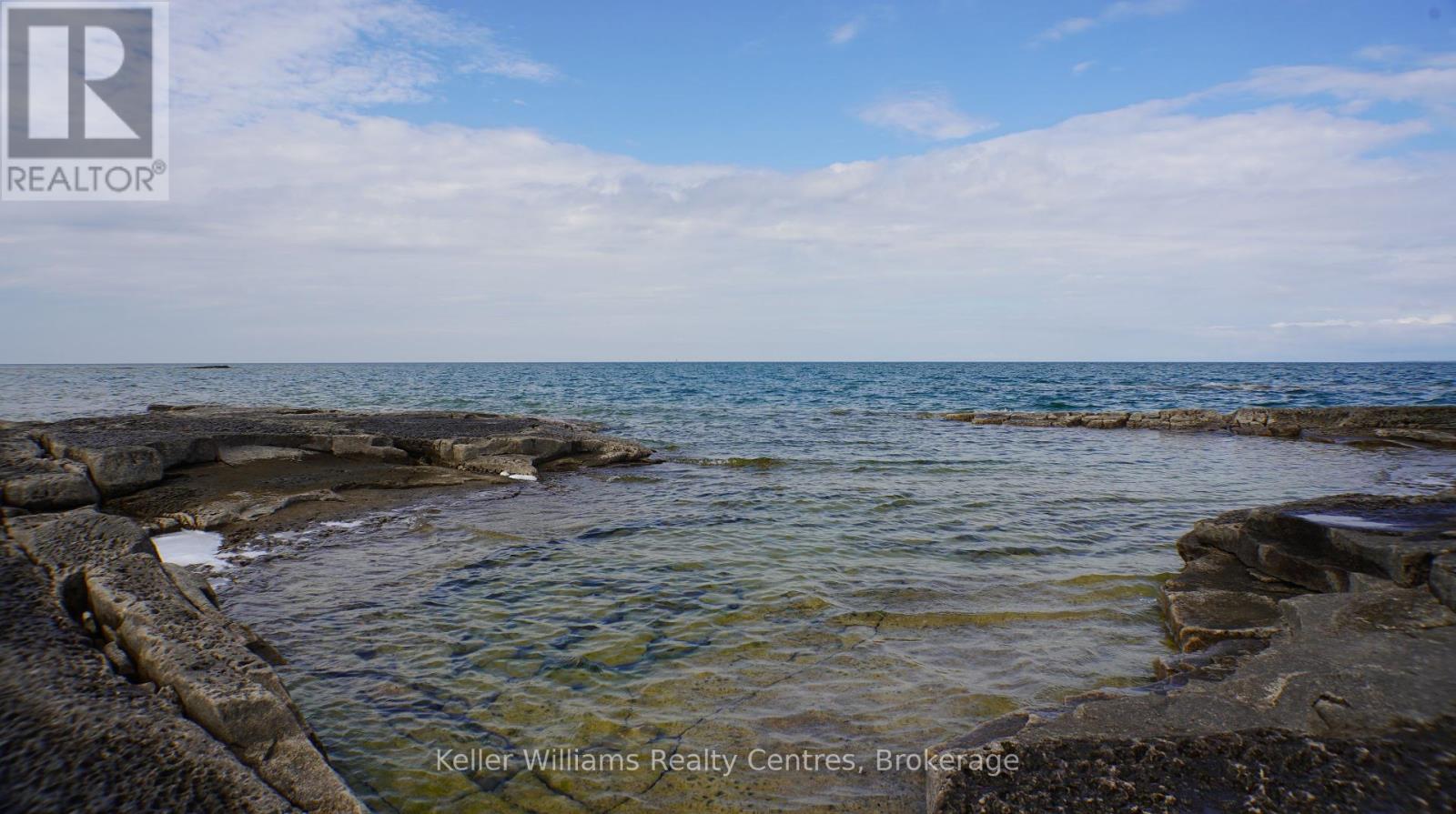 62 Zorra Drive, Northern Bruce Peninsula, Ontario  N0H 2R0 - Photo 7 - X12404936