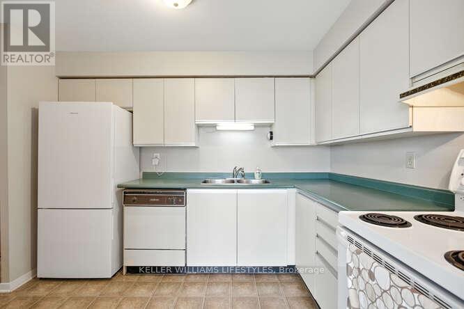 701 - 127 Belmont Drive, London South, Ontario  N6J 4J7 - Photo 8 - X12426942