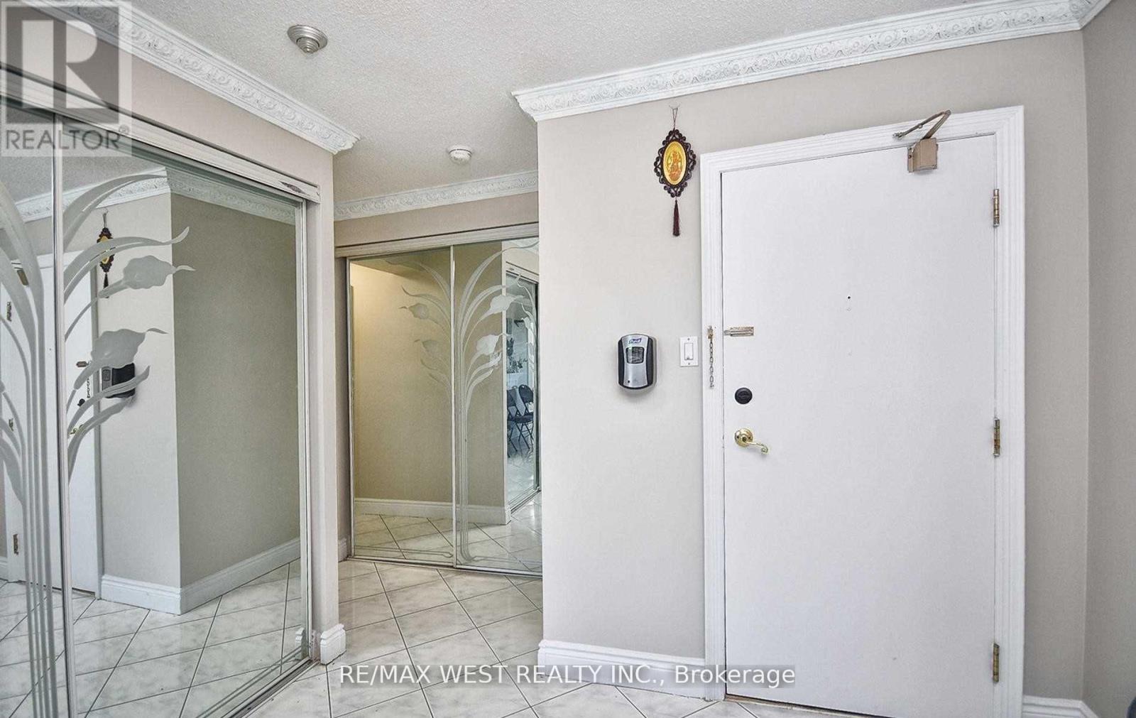 706 - 1 Reidmount Avenue, Toronto, Ontario  M1S 4V3 - Photo 3 - E12426926