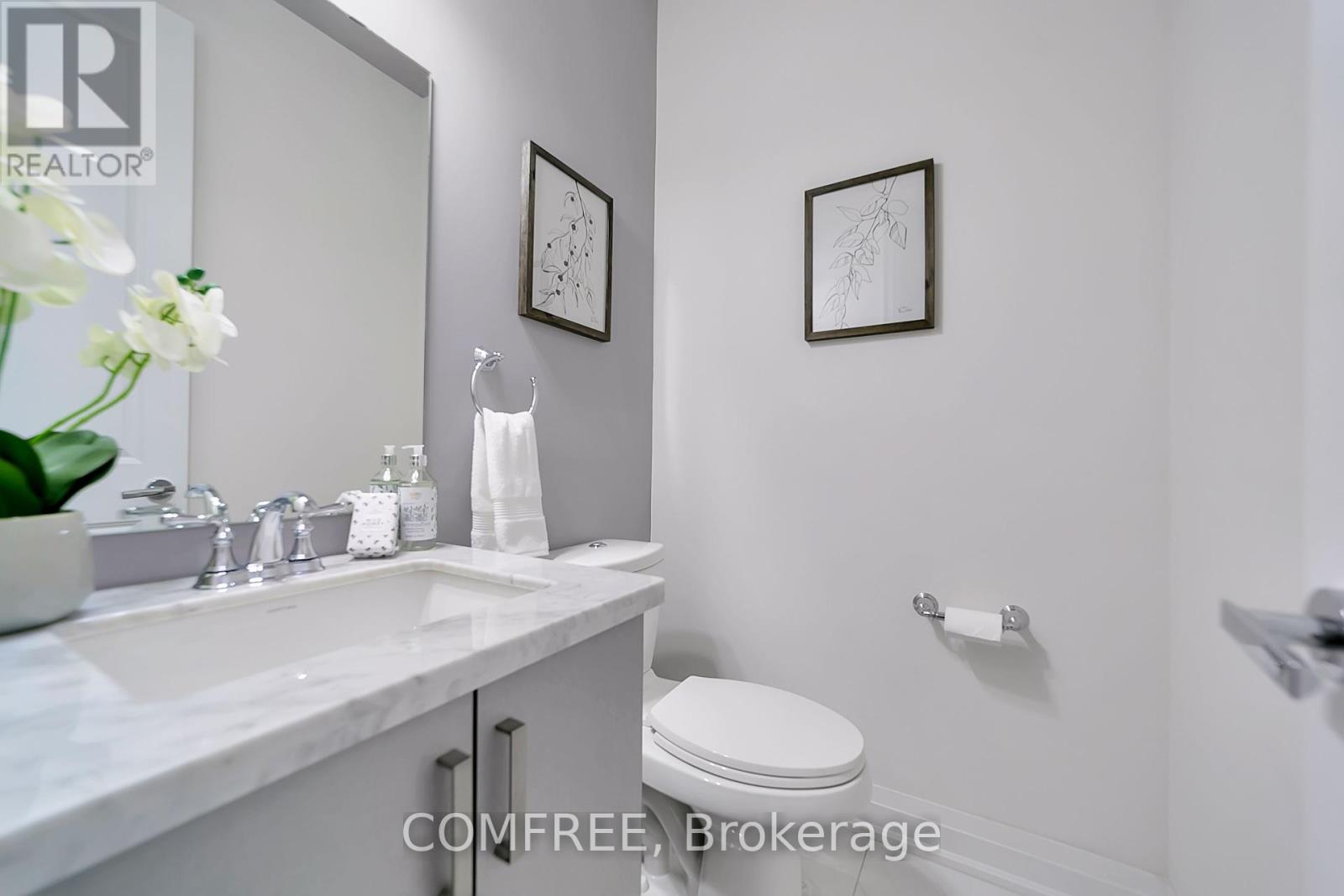 19 Painted Pony Trail, Vaughan (Kleinburg), Ontario  L4H 4P1 - Photo 28 - N12427040